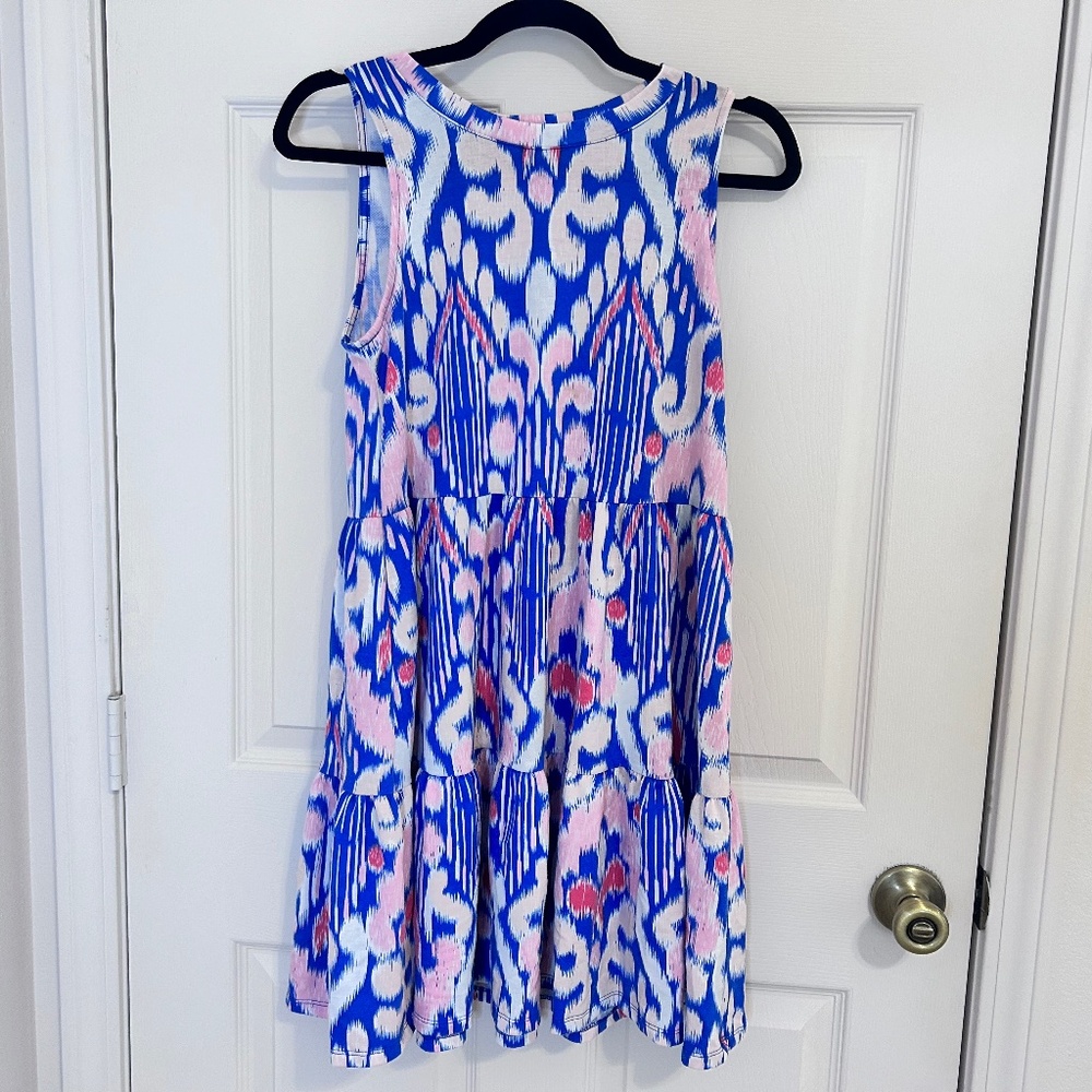 crown & ivy Blue and Pink Tiered Sleeveless Printed Dress